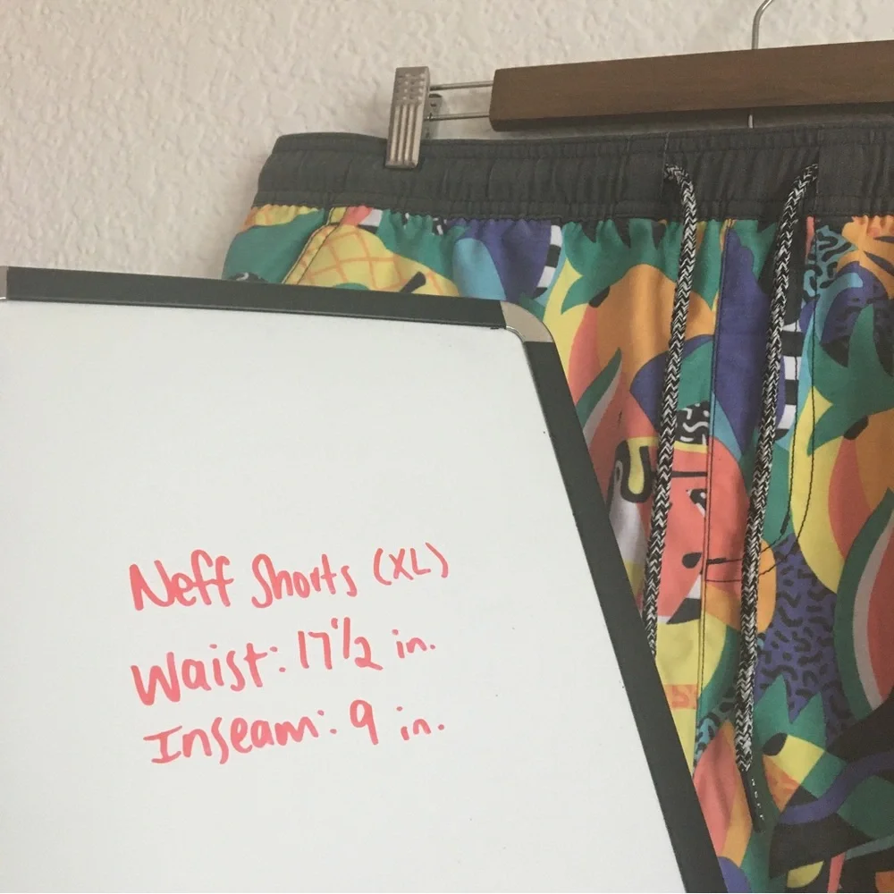 Neff Rainbow Jungle Tropical Toucan Parrot Monkey Fruit Swim Shorts XL
